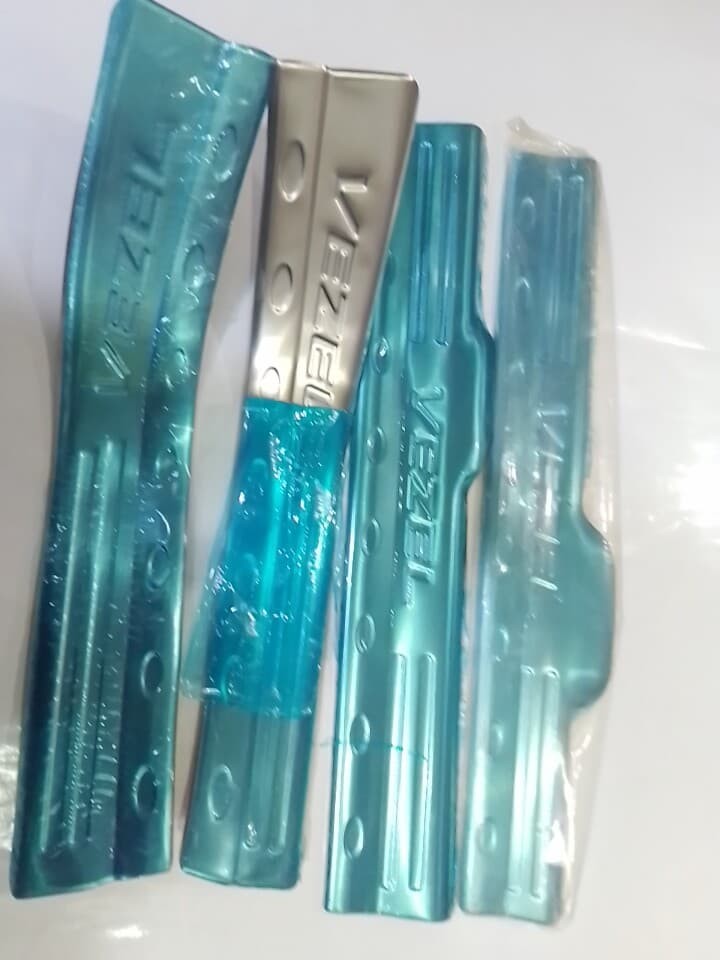 Door sill Honda Vezel