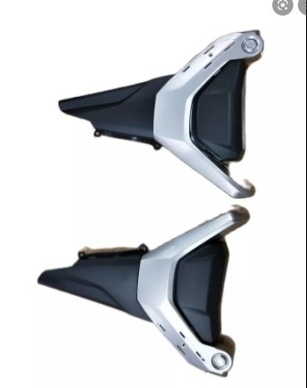 Yamaha FZS V2 Side Cover