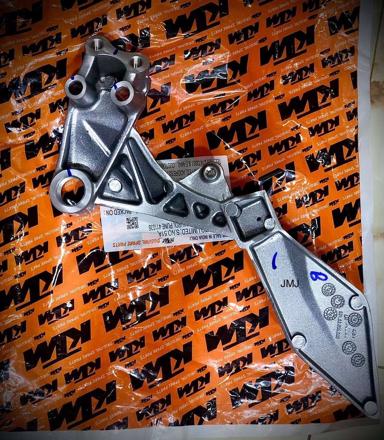 KTM RC125 Genuine Holder Step LH